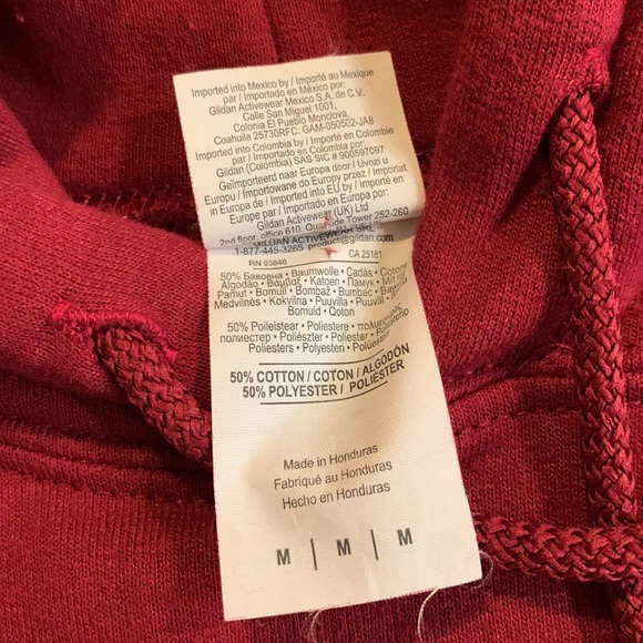 Harvard hoodie with kangaroo pouch - Picture 7 of 8